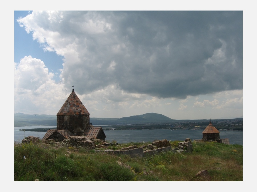Армения - Озеро Севан. Фото №15