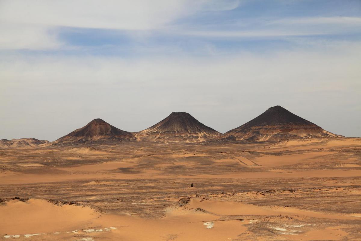Черная пустыня в египте фото