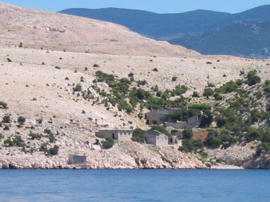 Хорватия - Адриатика, Остров GOLI OTOK, (тюрьма). Фото №3