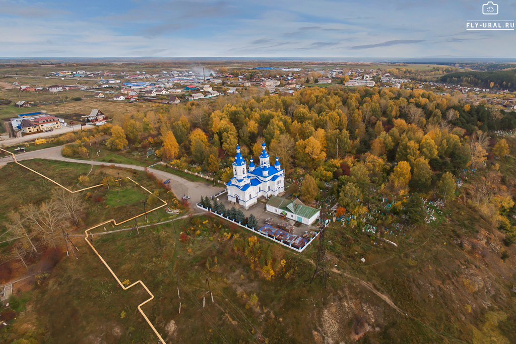 Алапаевск. Храм Алапаевск. Г Алапаевск Свердловская область. Алапаевская Екатерининская Церковь. Храм во имя великомученицы Екатерины Алапаевск.