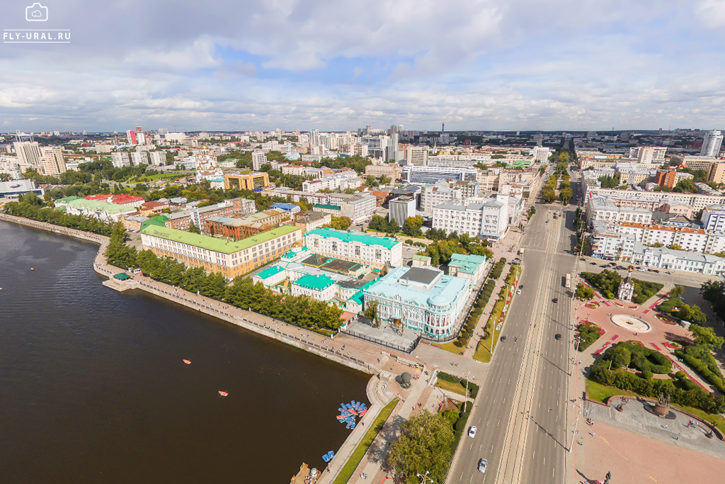 Екатеринбург проспект. Россия, Свердловская область, Екатеринбург, проспект Ленина. Проспект Ленина ЕКБ. Проспект Ленина 35 Екатеринбург. Екатеринбург дом Севастьянова с высоты.