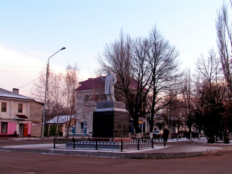 В городе каменск шахтинском. Каменск-Шахтинский население 2020. Камень Шахтинский город. Центральные улицы Каменск Шахтинский. Каменск-Шахтинский городской пейзаж.