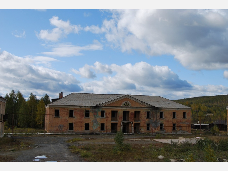 Подслушано карабаш челяб обл. Карабаш заброшенный город. Карабаш заброшки. Заброшенное здание Карабаш. Карабаш в СССР.