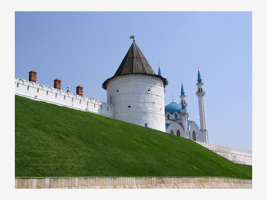 Казанский кремль стена