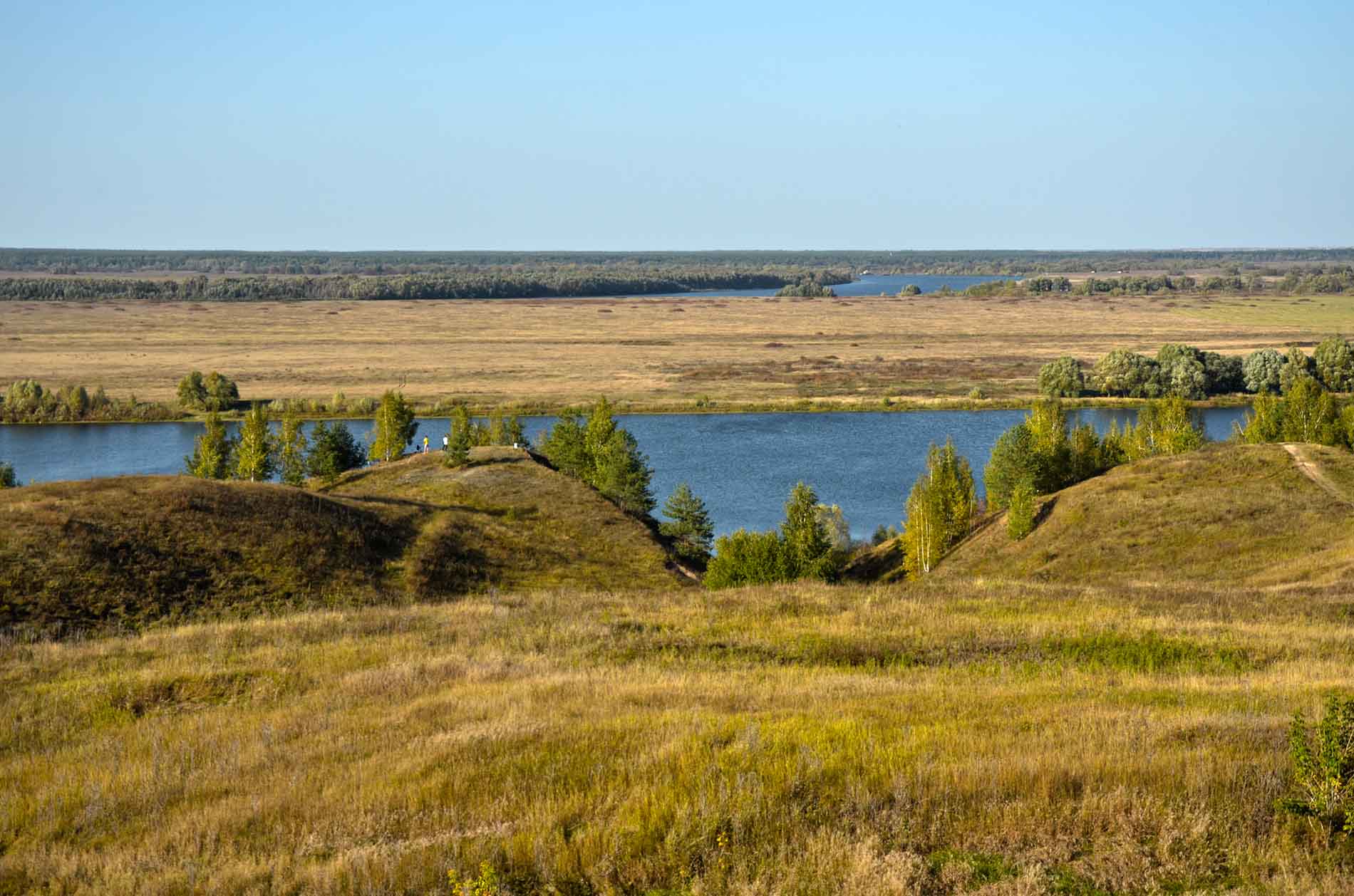 Ближнее константиново. Константиново смотровая площадка. Село Константиново с палаткой.