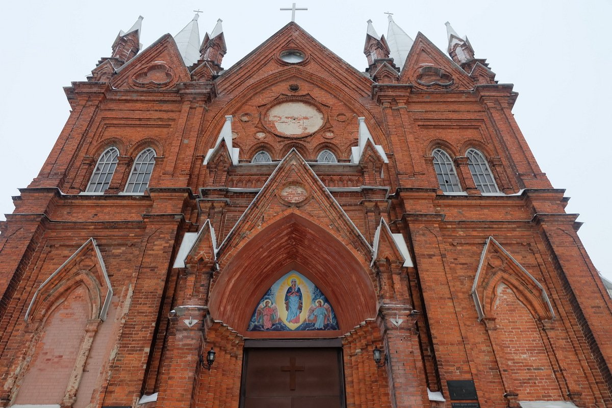 Католический храм Успения Богородицы Курск