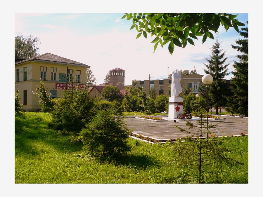 Мга википедия. Дом культуры Мга Ленинградской области. Достопримечательности поселка Мга. Мга Ленинградская область достопримечательности. Памятники поселка Мга.