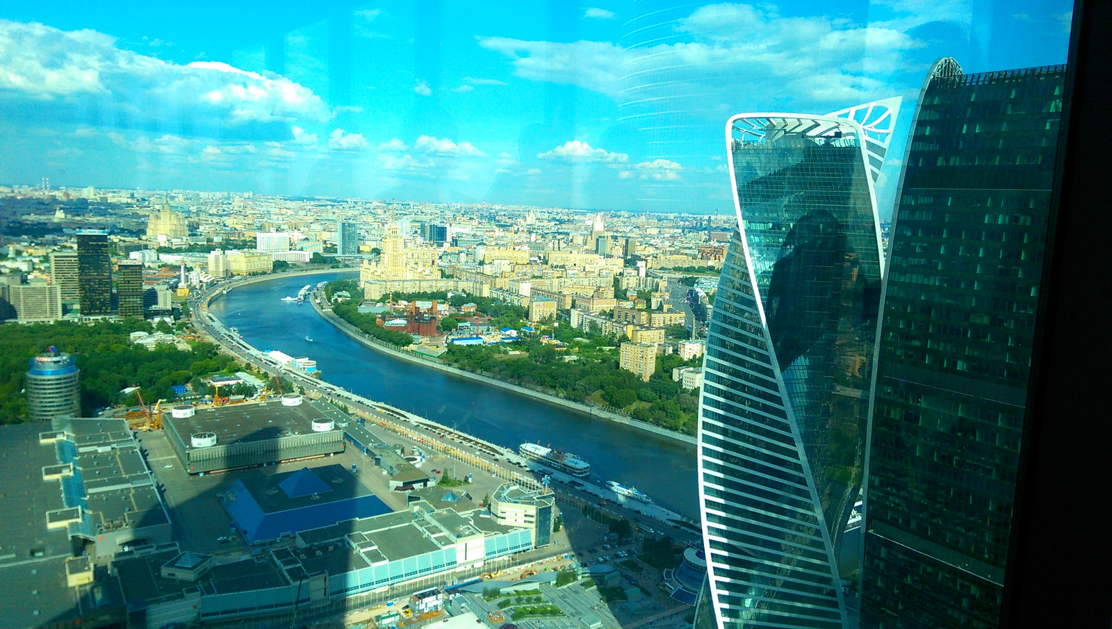 Вид с башни Федерация Москва Сити