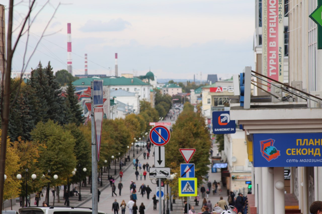 Пенза ул московская. Россия Пенза улица Московская. Верх улицы Московской Пенза. Фотографию Пенза Пенза 2. Электропаравозик Пенза улица Московская.