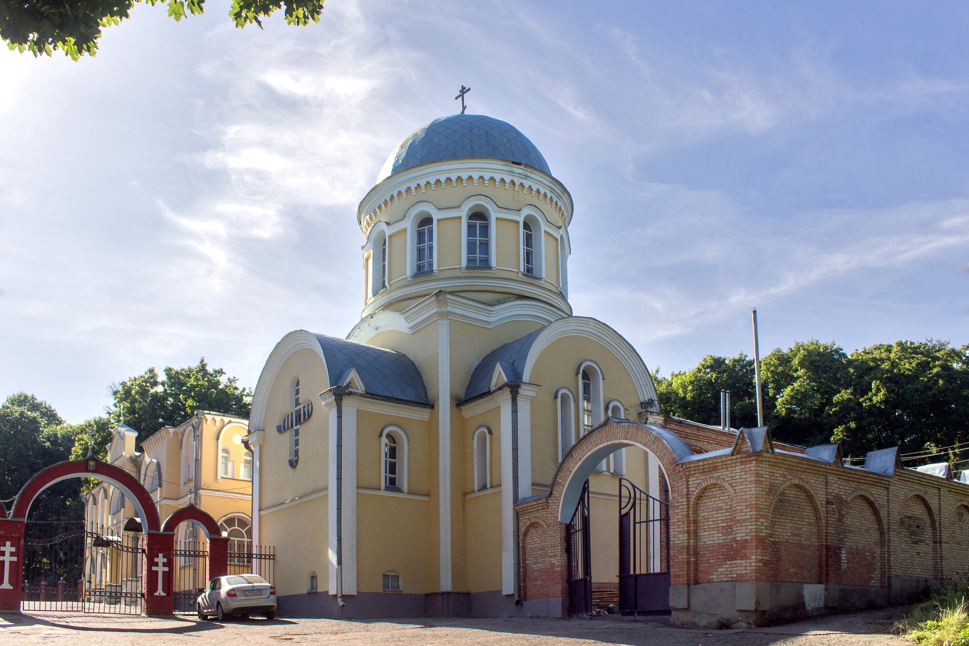 Двухкупольные храмы в Пензе