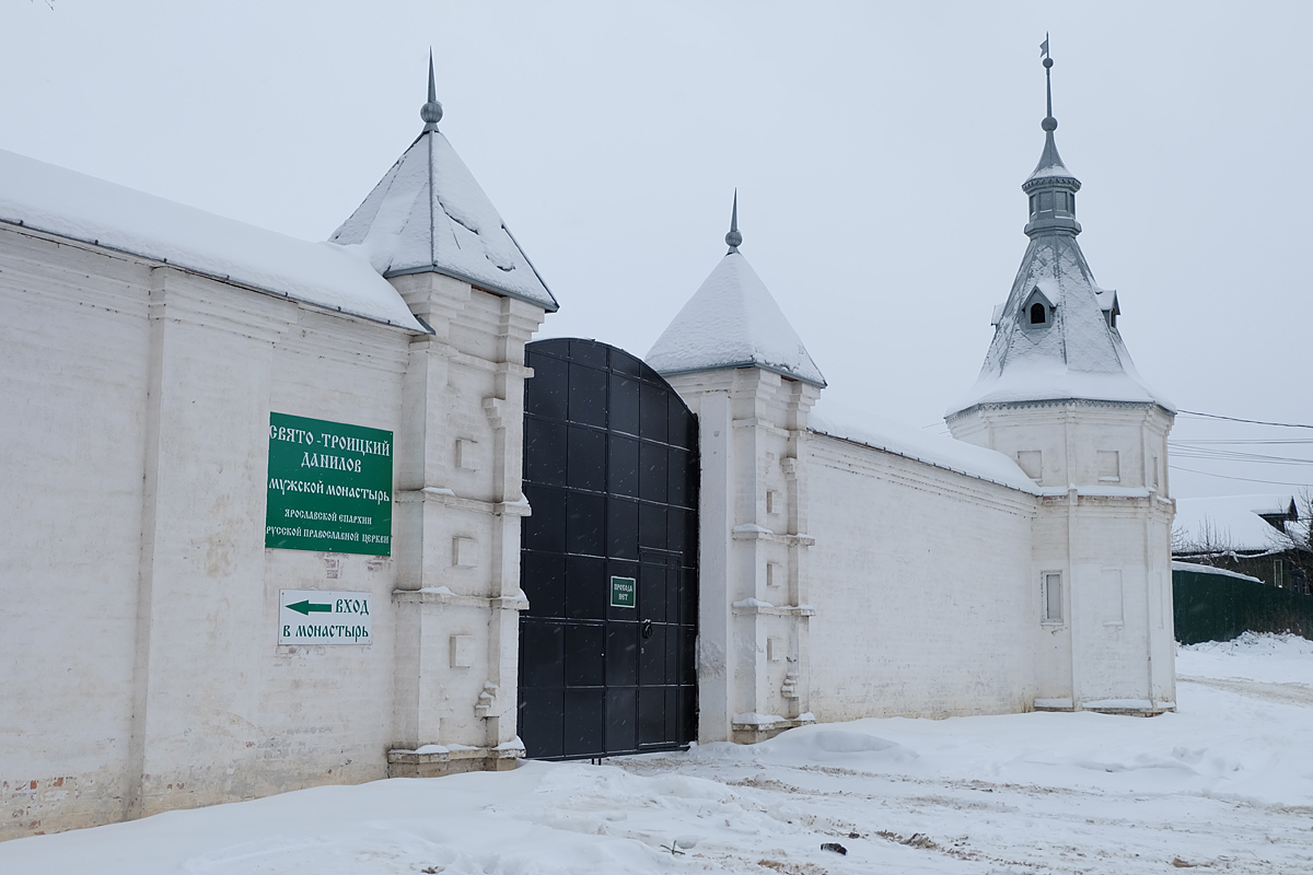 Кто бывал в этом городе. Переславль Залесский окраина города. Переславль-Залесский зимой. Зимний Переславль Залесский. Переславль зимой.