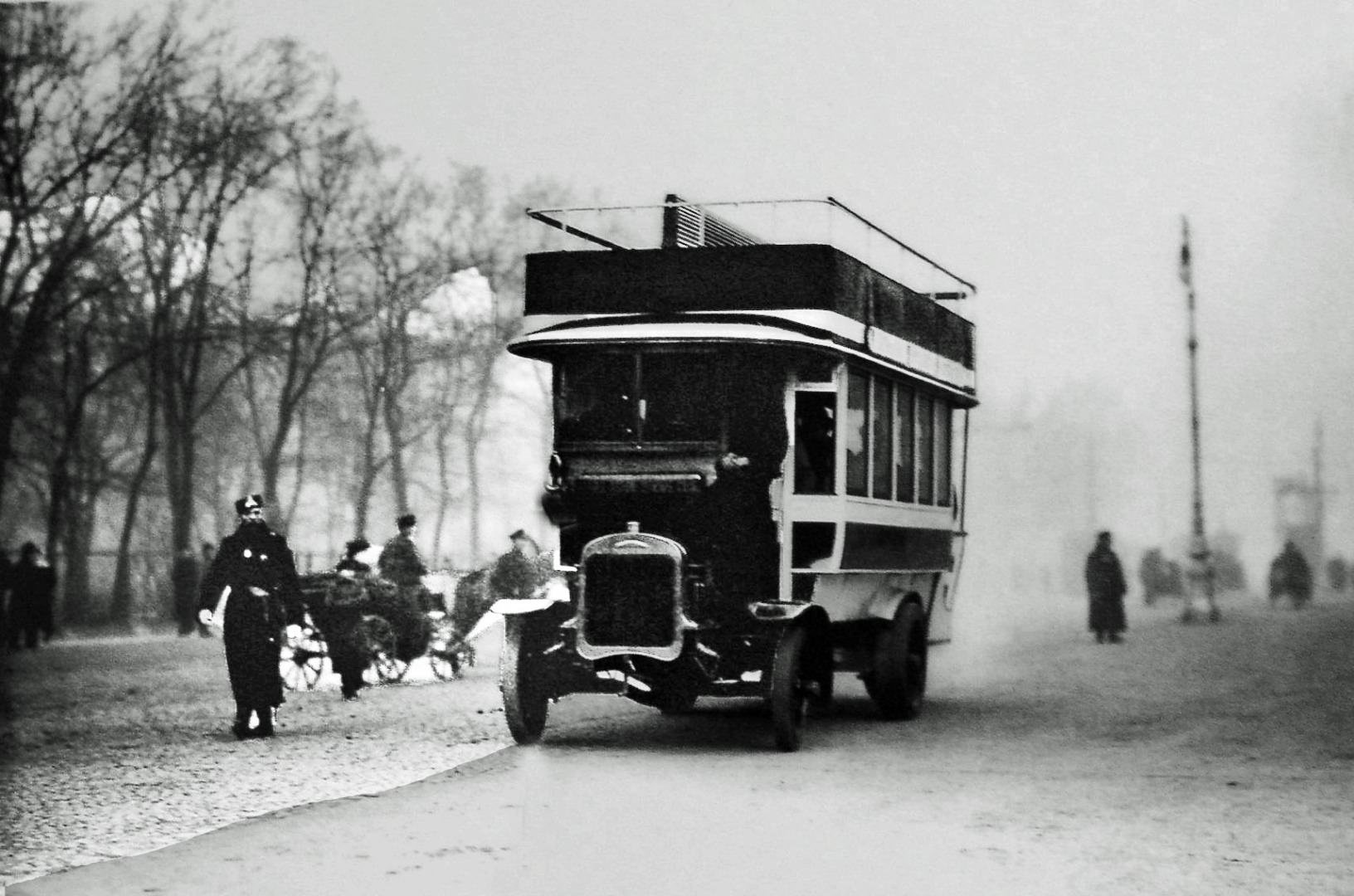 Первое такси Российской империи 1907г