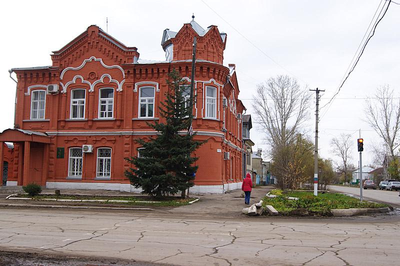 Какой город пугачев. Город Пугачев Горького 40. Пугачев Ревпроспект. Ревпроспект город Пугачев. Г. Пугачев, ул. Горького, 24.