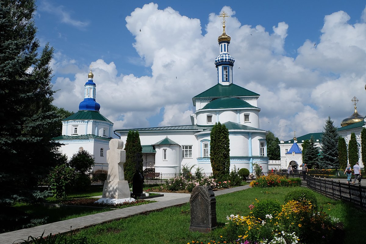 Раифский монастырь. Раифский Богородицкий монастырь. Софийская Церковь Раифа. Раифский монастырь в Казани. Раифский монастырь маленькая Церковь.