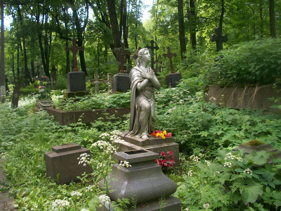 Кладбища санкт петербурга могилы знаменитостей