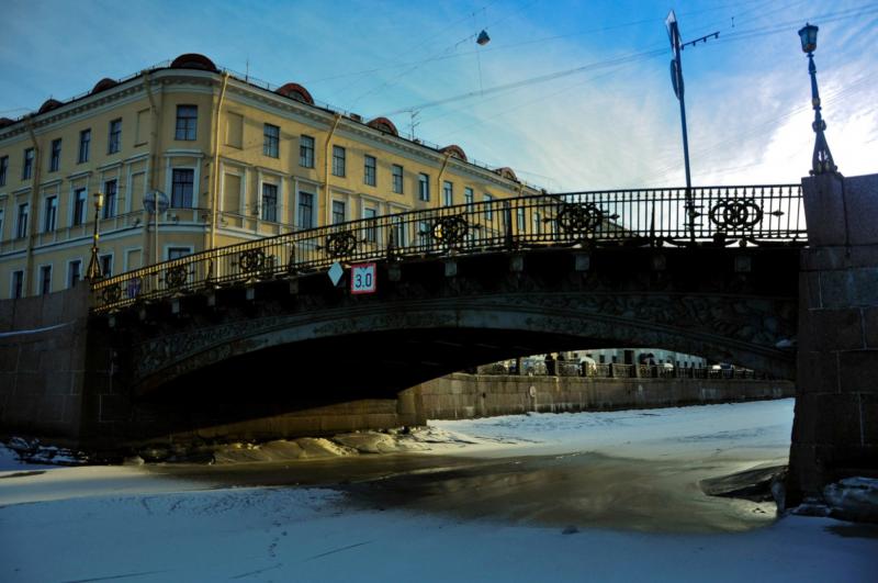 Мало конюшенный мост в санкт петербурге фото