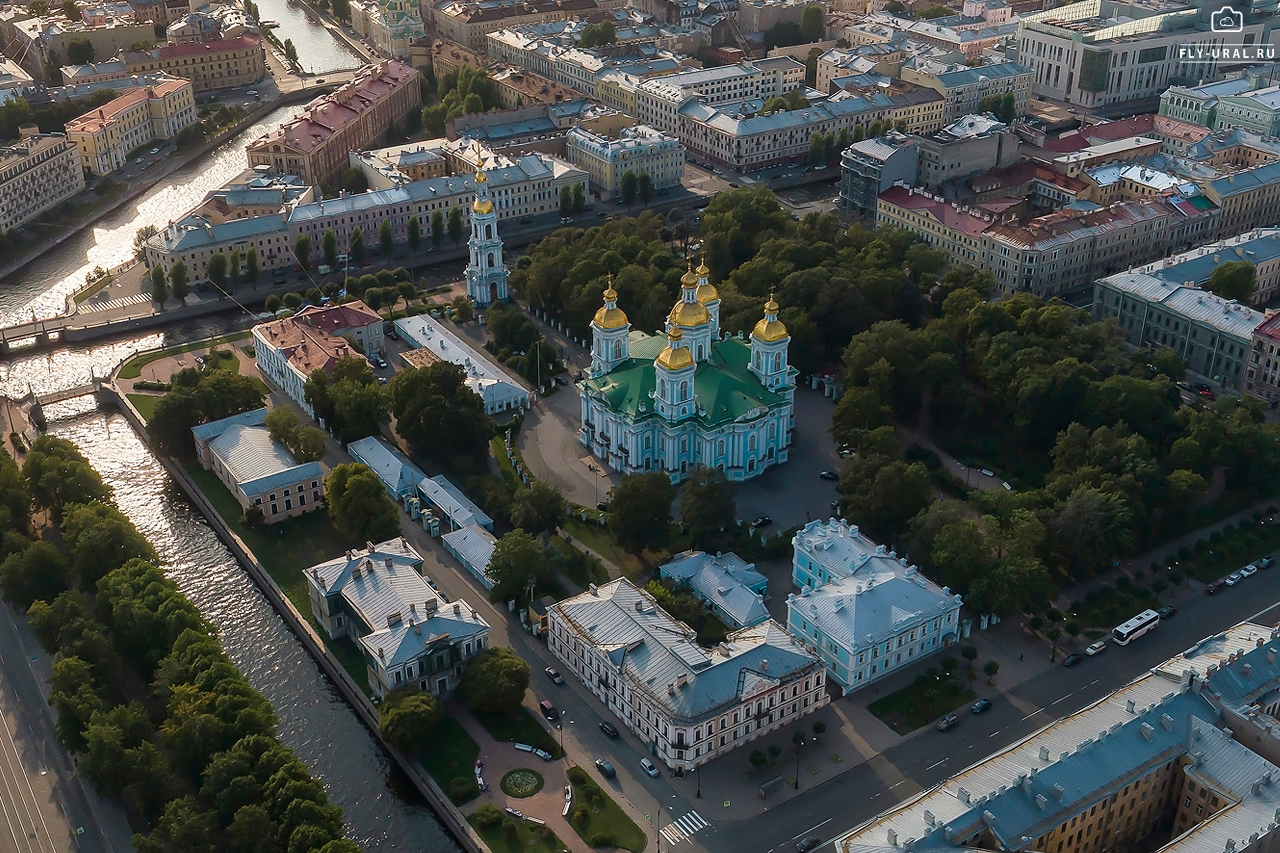 Никольский сад в Санкт-Петербурге