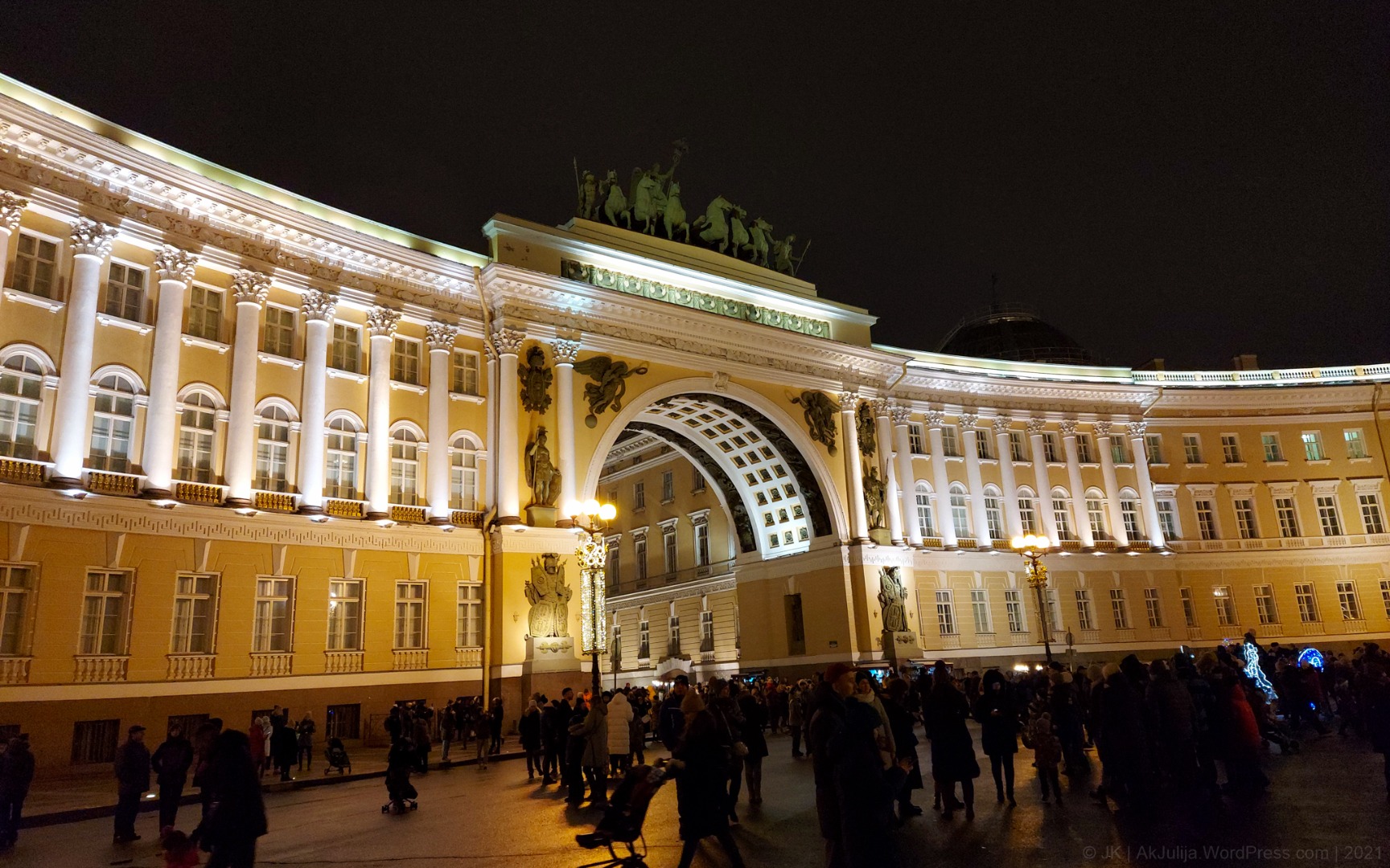 Достопримечательности Санкт-Петербурга Дворцовая площадь