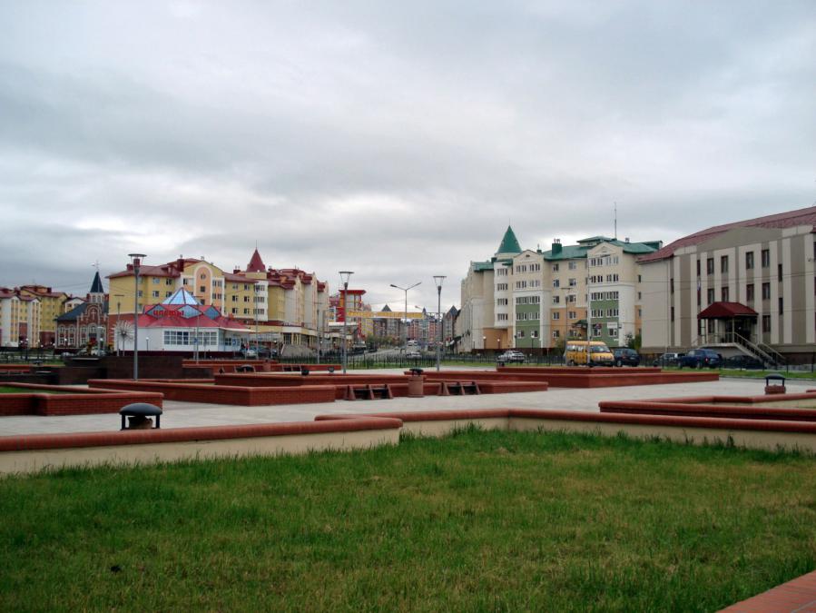 Г салехард. Салехард центр города. Центральная улица в Салехарде. Главная площадь Салехарда. Тюменская область город Салехард.