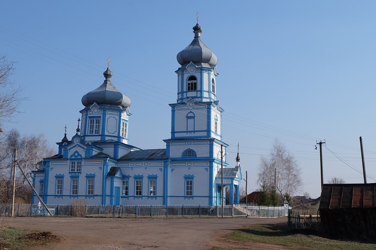 Погода в борском. Заплавное Борский район Церковь. Храм с. Заплавное Самарской области. Заплавное Борский район Самарская область. Заплавное храм иконы Казанская.