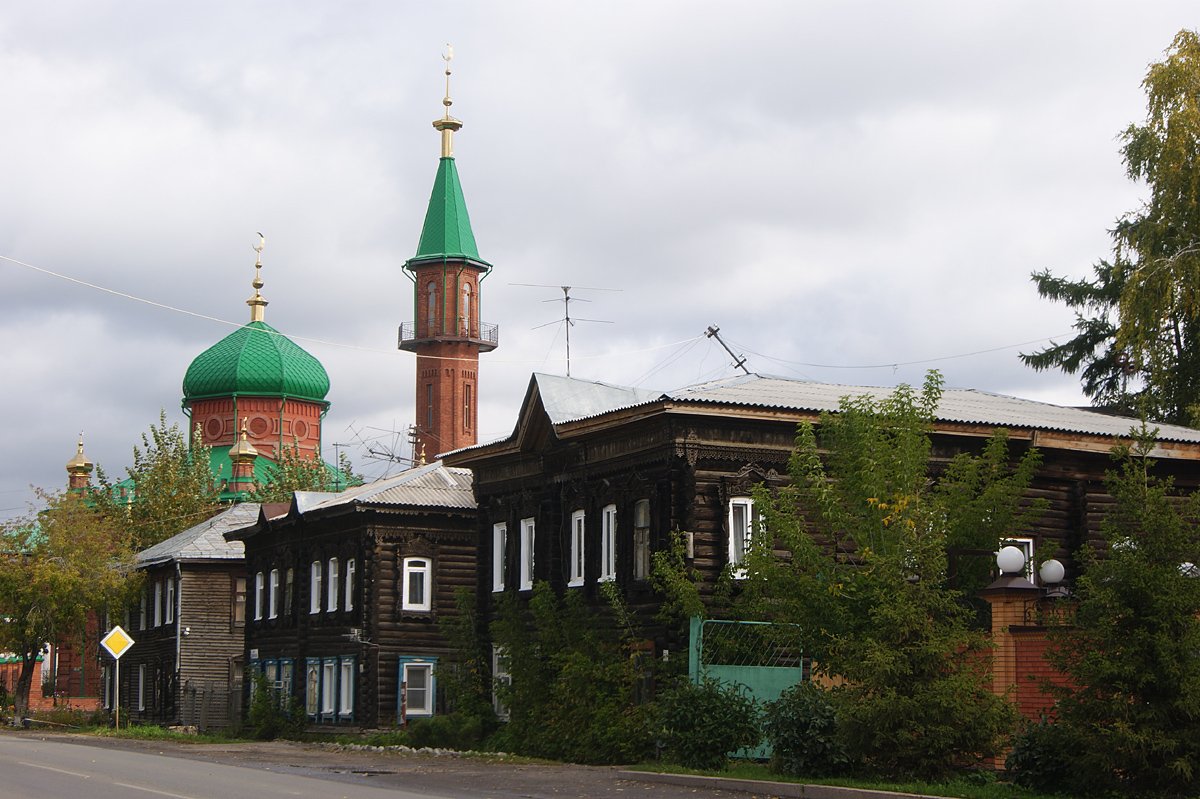 Татарская мечеть фото. Татарская Пишля мечеть. Красная мечеть Томск. Татарская Слобода мечеть.