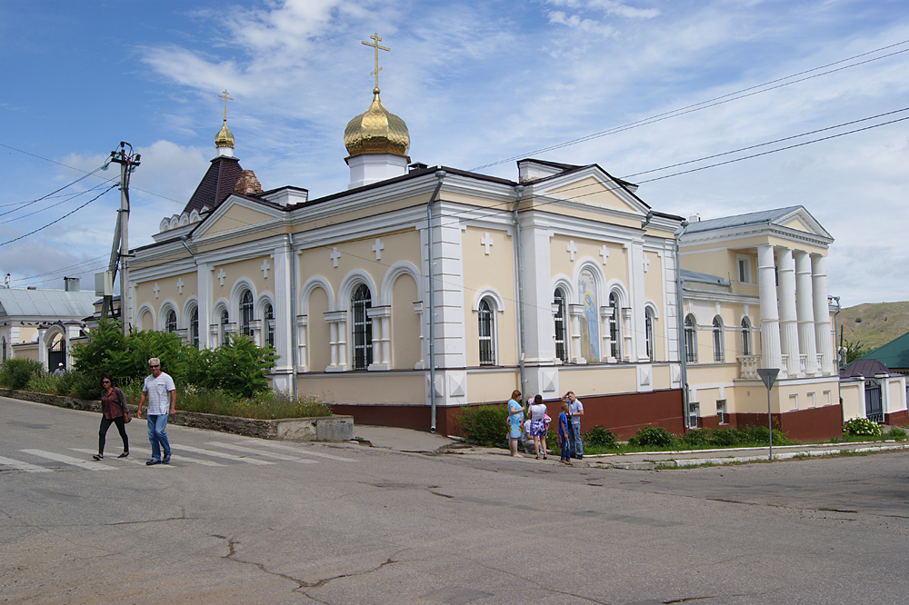 Церковь на ленина