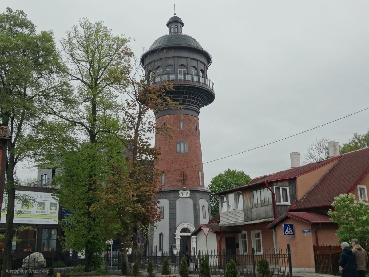 маяк в калининграде фото