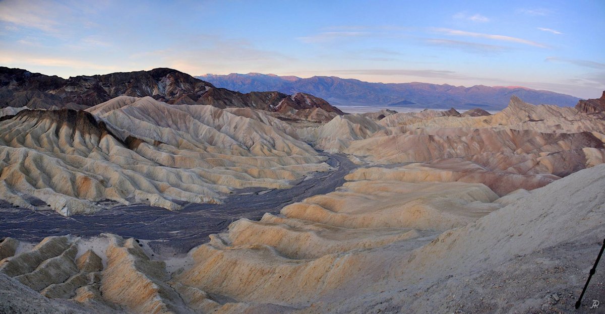 США - Death Valley - Zabriskie Point (Долина Смерти). Фото №4