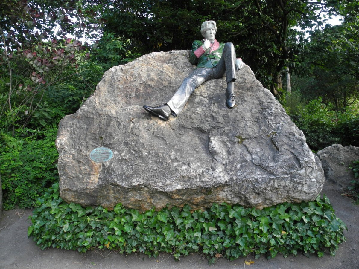 Дублин. Памятник Оскару Уайльду в парке Мэррион. Ирландия - Дублин. Фото №24